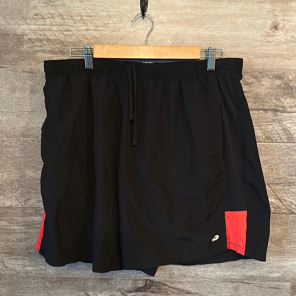 New Balance Accelerate 7 Inch Short